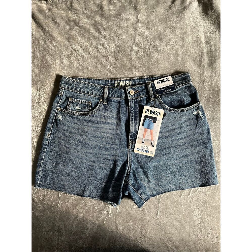 Rewash Classic Medium Blue Denim Cutoff Shorts Low Pro Tomboy Shorts Sz 11/30 - Picture 2 of 10